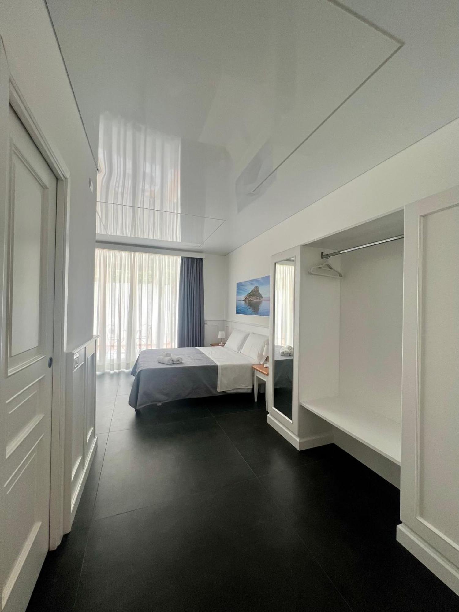 Tea Luxury - Praia A Mare Bagian luar foto