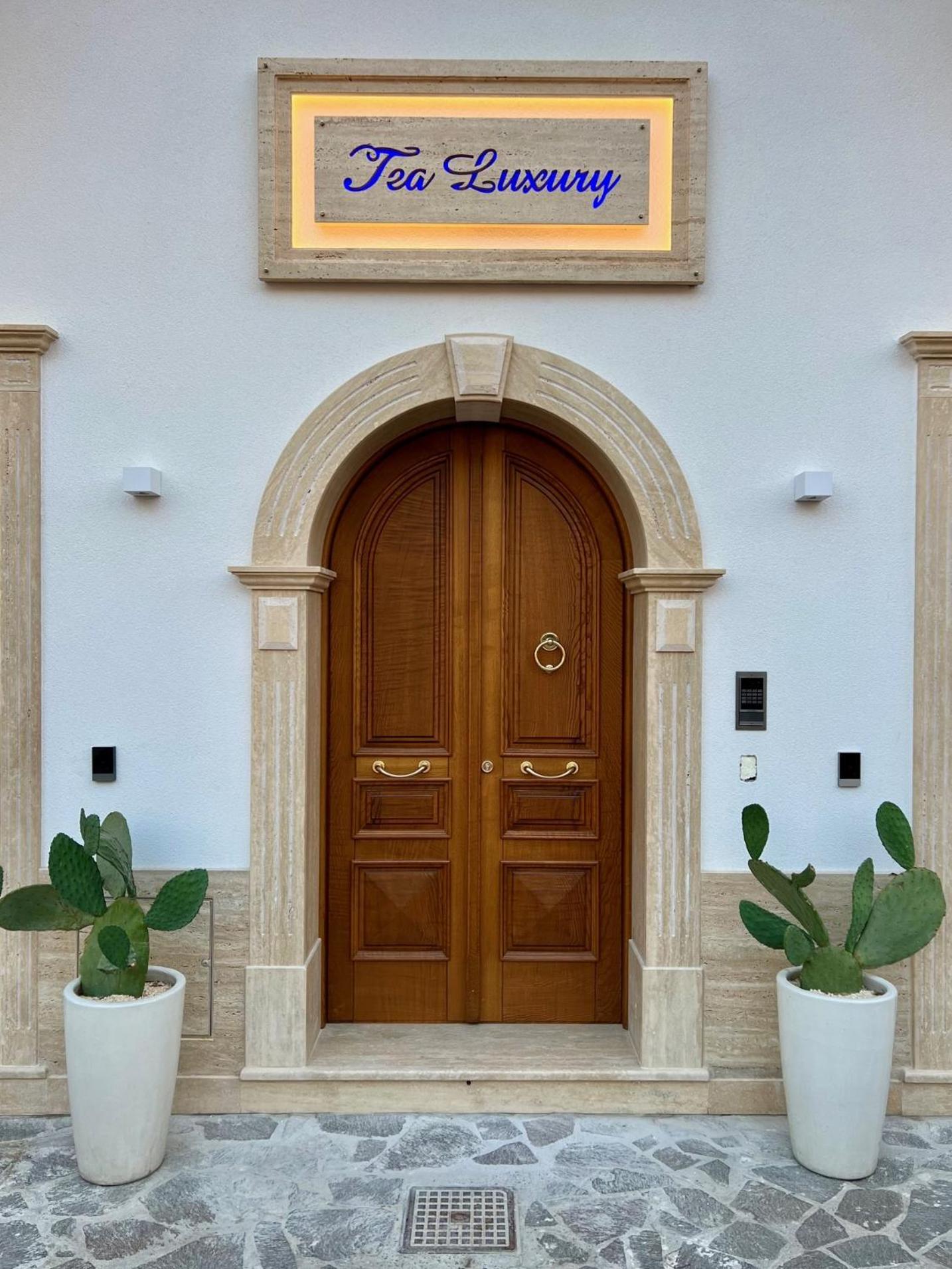 Tea Luxury - Praia A Mare Bagian luar foto