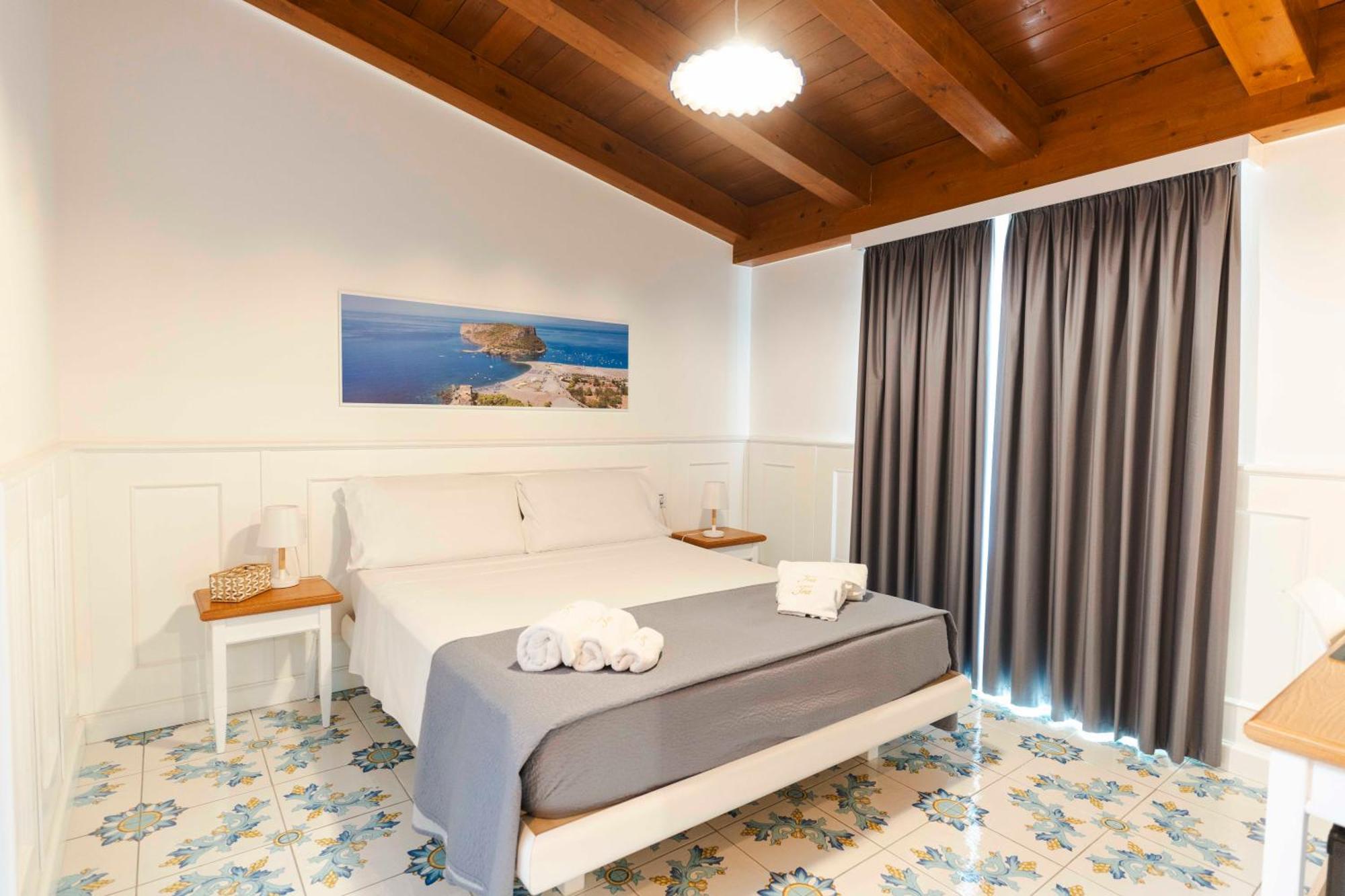 Tea Luxury - Praia A Mare Bagian luar foto