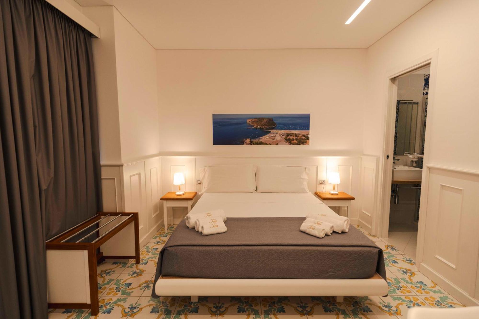 Tea Luxury - Praia A Mare Bagian luar foto